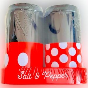 Disney Mickey & Minnie Salt and Pepper Tins